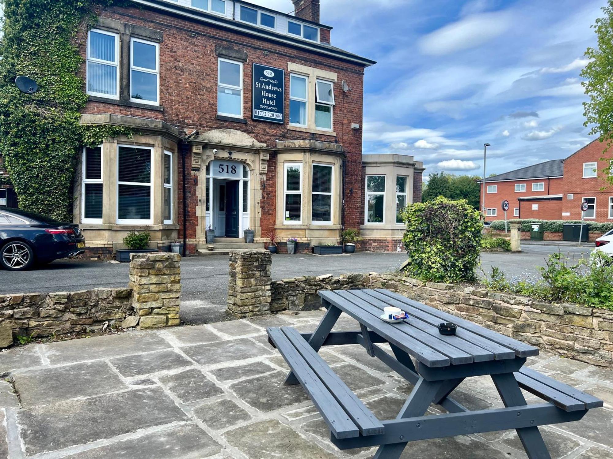 St Andrews House Hotel Preston  Exterior photo